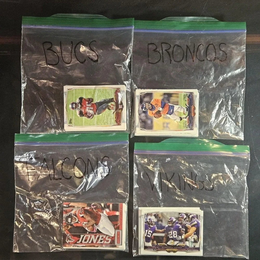 NFL Football‎ Card Lot Vikings Falcons Buccaneers Broncos 60+ 008291